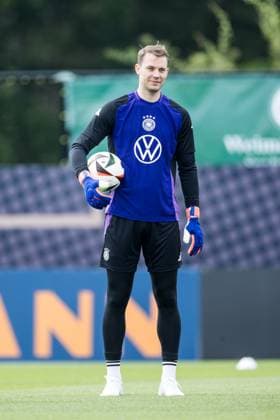 DFB Trainingslager Training; 31.05.2024 Manuel Neuer (Deutschland) mit Ball DFB Trainingslager Training; Blankenhain, Golf&Spa Resort Weimarer Land am 31.05.2024 Copyright: xBEAUTIFULxSPORTS Wunderlx