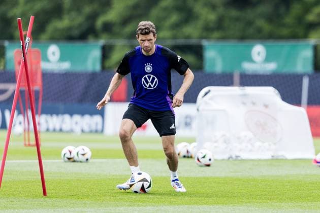 DFB Trainingslager Training; 31.05.2024 Thomas Müller (Deutschland) am Ball DFB Trainingslager Training; Blankenhain, Golf&Spa Resort Weimarer Land am 31.05.2024 Copyright: xBEAUTIFULxSPORTS Wunderlx