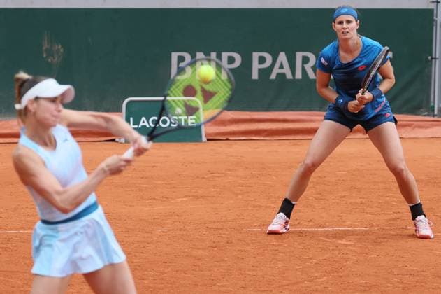 Belgian Greet Minnen pictured during a tennis match between Hungarian - Belgian pair Bondar Minnen and Norwegian - Estonian pair Eikeri Neel, in the first round of the women s doubles, at the Roland Garros French Open tennis tournament, in Paris, France, Friday 31 May 2024. This year s tournament takes place from 26 May to 09 June. BENOITxDOPPAGNE  x93706304x