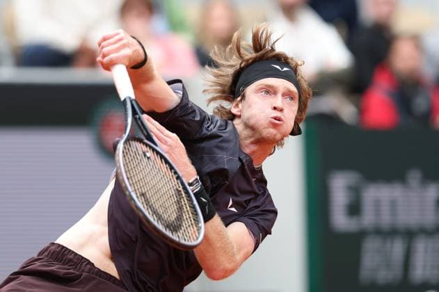 ROLAND GARROS 2024 Thierry Larret Maxppp. Tennis. Roland Garros 2024. Internationaux de France de tennis. Stade Roland Garros, Paris (75). Le 31 mai 2024. Court Suzanne Langlen : Andrey RUBLEV (RUS) vs Matteo ARNALDI (ITA). PARIS (75) STADE ROLAND GARROS PARIS ILE DE FRANCE FRANCE  Copyright: xThierryxLarret MAXPPPxThierryxLarretx TL_20240531_0253 0492736593st