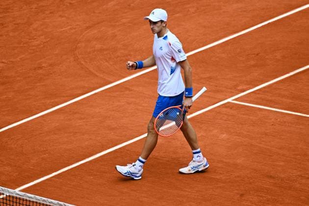 Matteo Arnaldi ( ITA ) during the 2024 French Open at Roland Garros on May 31, 2024 in Paris, France. ( Photo by federico pestellini panoramic ) - TENNIS : Roland Garros 2024 - Internationaux de France - 31 05 2024 FedericoPestellini Panoramic 