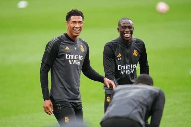 ENG: UEFA Champions League Real Madrid training session Jude Bellingham and Ferland Mendy of Real Madrid Before the UEFA Champions League Real Madrid training session at Wembley Stadium on May 31, 2024 in London, England. kpng Copyright: xBaguxBlancox xPRESSINPHOTOx PS_240531_032