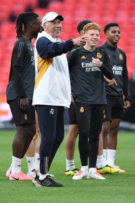 Fußball Champions League Abschlusstraining Real Madrid am 31.05.2024 im Wembley-Stadion in London Carlo Ancelotti ( Trainer Cheftrainer Madrid )