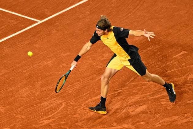 Stefanos Tsitsipas ( GRE ) during the 2024 French Open at Roland Garros on May 31, 2024 in Paris, France. ( Photo by federico pestellini panoramic ) - TENNIS : Roland Garros 2024 - Internationaux de France - 31 05 2024 FedericoPestellini Panoramic 