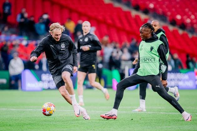 2024.05.31 Londyn Final ligi mistrzow, trening, training session, Borussia Dortmund, Wembley, London Trening Borussi Dortmund przed finalem Ligi Mistrzow N z Marius Wolf Foto Mateusz Porzucek PressFocus 2024.05.31 Londyn Borussia Dortmund training before UEFA Champions League final Trening Borussi Dortmund przed finalem Ligi Mistrzow Marius Wolf Credit: Mateusz Porzucek PressFocus NEWSPIX.PL --- Newspix.pl POLAND OUT!  20240531PF_MP156