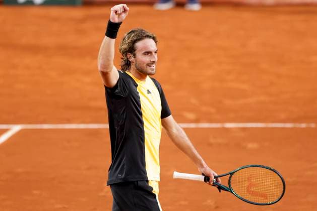 TENNIS - French Open 2024 PARIS,FRANCE,31.MAY.24 - TENNIS - ATP, Tennis Herren World Tour, French Open, Roland Garros, Grand Slam. Image shows the rejoicing of Stefanos Tsitsipas (GRE).  GEPAxpictures xPatrickxSteiner