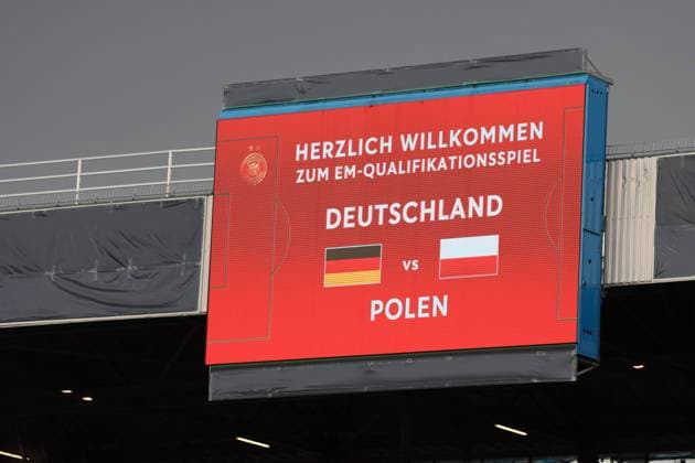 Rostock, Deutschland 31. Mai 2024: Frauen Länderspiel - EM Qualifikation - 2024 - Deutschland vs. Polen Im Bild: Anzeigetafel mit Begrüßung zum EM-Qualifikationsspiel zwischen Deutschland und Polen in Rostock DFB regulations prohibit any use of photographs as image sequences and or quasi-video. Ostseestadion Mecklenburg Vorpommern Copyright: xFotostandx xFantinix