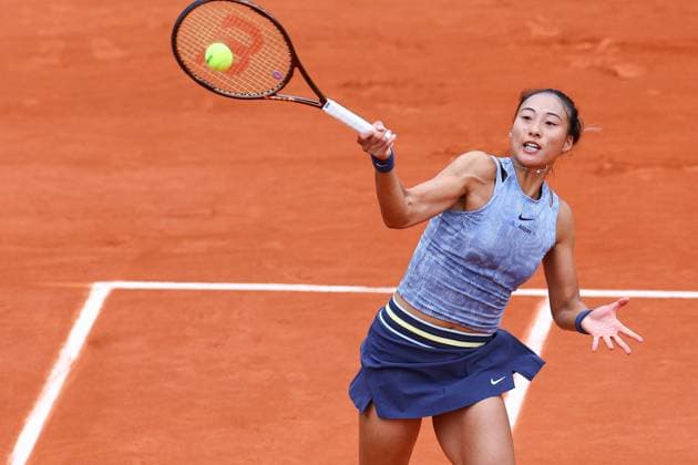 2024.06.01 Paryz Tenis French Open Roland Garros 2024 Qinwen Zheng - Elina Avanesyan N Z Qinwen Zheng Foto Pawel Andrachiewicz PressFocus 2024.06.01 Paris Tennis French Open Roland Garros 2024 Qinwen Zheng - Elina Avanesyan Qinwen Zheng Photo Pawel Andrachiewicz PressFocus NEWSPIX.PL --- Newspix.pl  20240601_PF_PA034