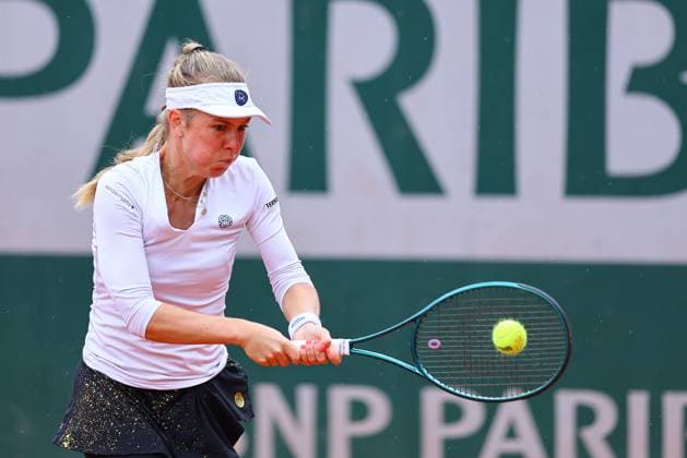 2024.06.01 Paryz Tenis French Open Roland Garros 2024 Magdalena Frech Viktoriya Tomova - Sofia Kenin Bethanie Mattek-Sands N Z Magdalena Frech Foto Pawel Andrachiewicz PressFocus 2024.06.01 Paris Tennis French Open Roland Garros 2024 Magdalena Frech Viktoriya Tomova - Sofia Kenin Bethanie Mattek-Sands Magdalena Frech Photo Pawel Andrachiewicz PressFocus NEWSPIX.PL --- Newspix.pl  20240601_PF_PA051