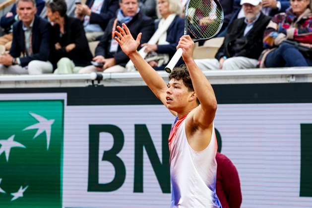 TENNIS - French Open 2024 PARIS,FRANCE,01.JUN.24 - TENNIS - ATP, Tennis Herren World Tour, French Open, Roland Garros, Grand Slam. Image shows Ben Shelton (USA).  GEPAxpictures xPatrickxSteiner