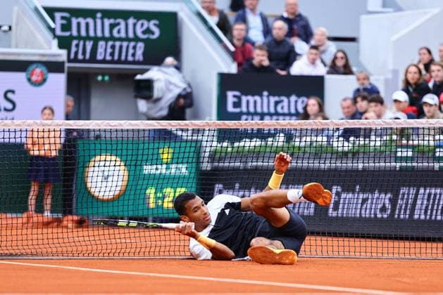 2024.06.01 Paryz Tenis French Open Roland Garros 2024 Ben Shelton - Felix Auger-Aliassime N Z Felix Auger-Aliassime Foto Pawel Andrachiewicz PressFocus 2024.06.01 Paris Tennis French Open Roland Garros 2024 Ben Shelton - Felix Auger-Aliassime Felix Auger-Aliassime Photo Pawel Andrachiewicz PressFocus NEWSPIX.PL --- Newspix.pl  20240601_PF_PA154