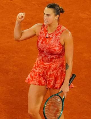 Aryna Sabalenka celebrates French Open Tennis, Day 7, Tennis, Roland Garros, Paris, France - 01 June 2024  Copyright: xJavierxGarcia Shutterstockx 14516291y