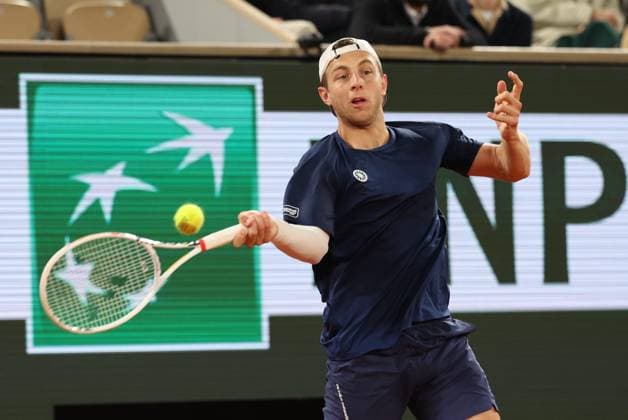 ROLAND GARROS 2024 Thierry Larret Maxppp. Tennis. Roland Garros 2024. Internationaux de France de tennis. Stade Roland Garros, Paris (75). Le 1er juin 2024. Court Philippe Chatrier : Alexander ZVEREV (GER) vs Tallon GRIEKSPOOR (NED) PARIS (75) STADE ROLAND GARROS PARIS ILE DE FRANCE FRANCE  Copyright: xThierryxLarret MAXPPPxThierryxLarretx TL_20240601_0507 0492763401st