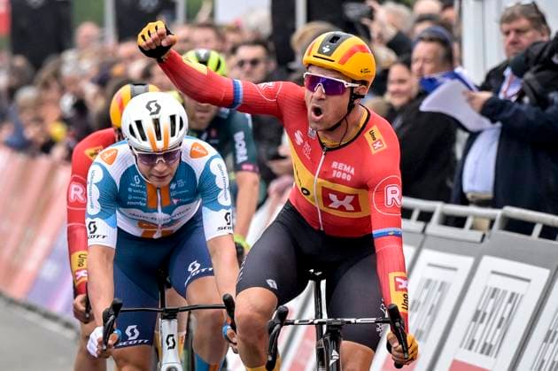 Sport Themen der Woche KW22 Sport Bilder des Tages Heistse Pijl 2024 HEIST-OP-DEN-BERG, BELGIUM - JUNE 01 : KRISTOFF Alexander of Uno-X Mobility pictured during the winning of the UCI Europe Tour Heistse Pijl 2024 , a one-day race, starting in Vosselaar and finishing in Heist-op-den-Berg on June 1, 2024 in Heist-op-den-Berg, Belgium, 01 06 2024 Heist-op-den-Berg Belgium  Copyright: xSebastienxSmetsx
