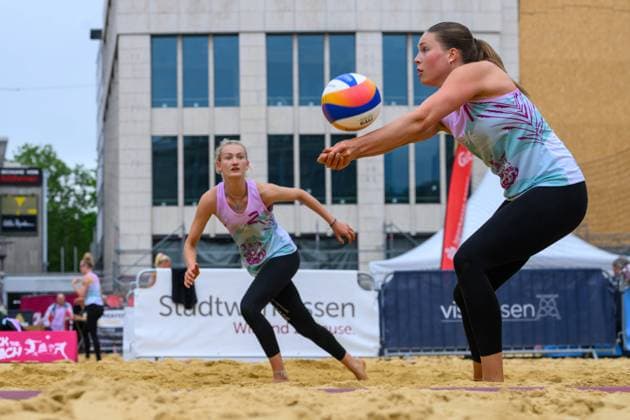 Rock The Beach Tour, Essen, 01.06.2024 Lina Hesse, Emma Gangey; Rock The Beach Tour, Essen am 01.06.2024 Copyright: xBEAUTIFULxSPORTS PeterxWeberx