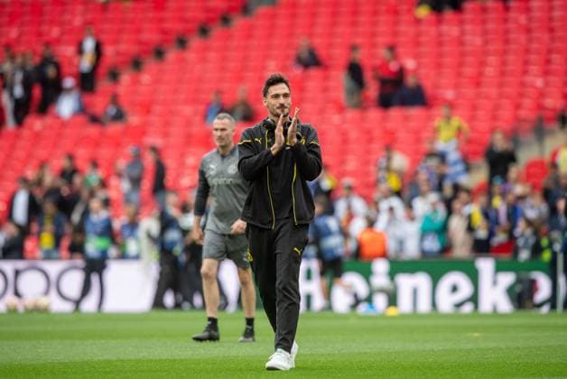 Fussball, Herren, Saison 2023 2024, Champions League (Finale), Borussia Dortmund - Real Madrid, Mats Hummels (Borussia Dortmund) bei der Platzbegehung, 01.06.2024, Copyright: xSebastianxRäppold MatthiasxKochx
