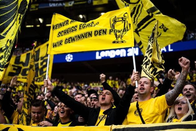 240601 Fans of Dortmund ahead of the UEFA Champions League final between Dortmund and Real Madrid on June 1, 2024 in London. Photo: Petter Arvidson BILDBYRAN kod PA PA0818 fotboll football soccer fotball champions league final dortmund real madrid bbeng Copyright: PETTERxARVIDSON BB240601PA051