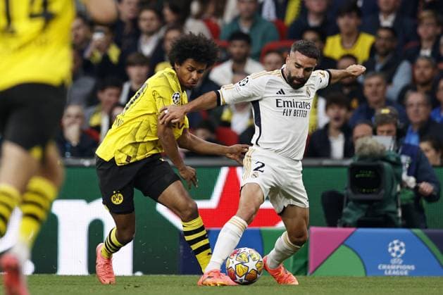 LONDON - (l-r) Karim Adeyem of Borussia Dortmund, Daniel Carvajal of Real Madrid during the UEFA Champions League Final between Borussia Dortmund and Real Madrid at Wembley Stadium on June 1, 2024 in London, United Kingdom. ANP Hollandse Hoogte MAURICE VAN STEEN UEFA Champions League 2023 24 FINAL 2024 xVIxANPxSportx xVanxSteenxFotografiexIVx 500095752 originalFilename: 500095752.jpg