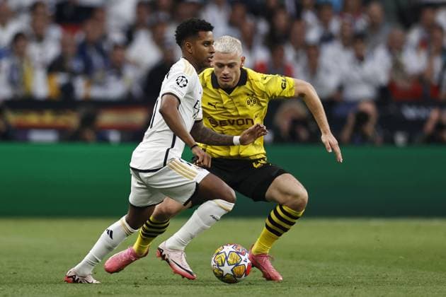 LONDON - (l-r) Rodrygo of Real Madrid, Julian Ryerson of Borussia Dortmund during the UEFA Champions League Final between Borussia Dortmund and Real Madrid at Wembley Stadium on June 1, 2024 in London, United Kingdom. ANP Hollandse Hoogte MAURICE VAN STEEN UEFA Champions League 2023 24 FINAL 2024 xVIxANPxSportx xVanxSteenxFotografiexIVx 500095892 originalFilename: 500095892.jpg