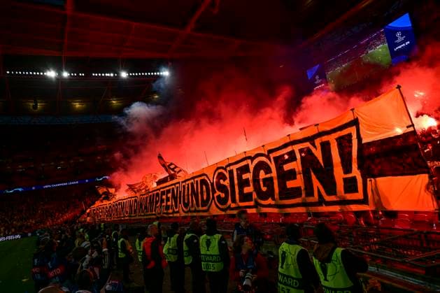 Pyro Pyrotechnik Fans Dortmund, Borussia Dortmund vs. Real Madrid, Fussball, Champions League, Finale, 01.06.2024 London London UK