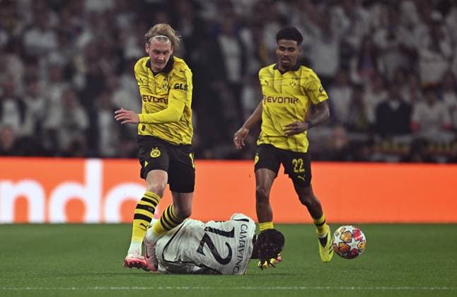 01.06.2024, xfux, Fussball UEFA Champions League Finale 2024, Borussia Dortmund - Real Madrid, emspor, v.l. Julian Brandt (Borussia Dortmund), Eduardo Camavinga (Real Madrid) (DFL DFB REGULATIONS PROHIBIT ANY USE OF PHOTOGRAPHS as IMAGE SEQUENCES and or QUASI-VIDEO) London