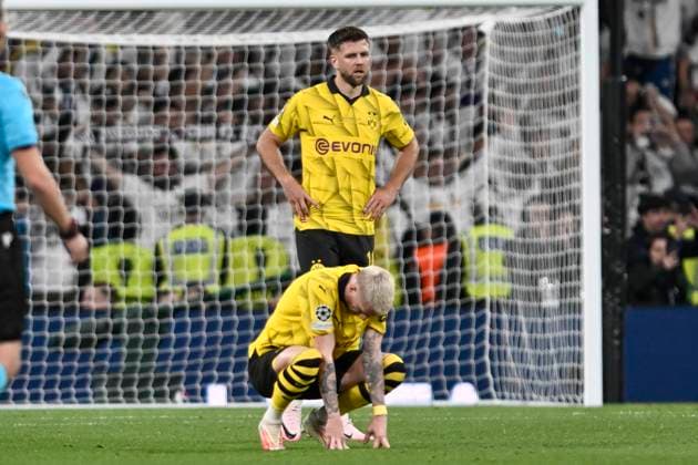 Julian Ryerson ( 26, Borussia Dortmund) Niclas Füllkrug Fuellkrug ( 14, Borussia Dortmund) unzufrieden enttäuscht enttaeuscht niedergeschlagen frustriert, nach Spielende 01.06.2024 Fussball, Champions League Finale, Borussia Dortmund vs Real Madrid, Stadion in Wembley, London, London Borough of Brent United Kingdom