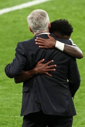 Vinicius Junior of Real Madrid celebrates scoring a goal for their side to make it 2-0 with Real Madrid manager Carlo Ancelotti Borussia Dortmund v Real Madrid, UEFA Champions League, Final, Football, Wembley Stadium, London, UK - 01 June 2024 EDITORIAL USE ONLY No use with unauthorised audio, video, data, fixture lists, club league logos or live services. Online in-match use limited to 120 images, no video emulation. No use in betting, games or single club league player publications. Copyright: xPaulxCurrie Shutterstockx 14516316eb