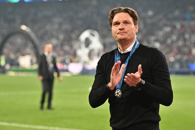 01.06.2024, xfux, Fussball UEFA Champions League Finale 2024, Borussia Dortmund - Real Madrid, emspor, v.l. Trainer Edin Terzic (Borussia Dortmund) enttaeuscht, enttaeuscht schauend, dissapointed bedankt bedanken sich bei den Fans (DFL DFB REGULATIONS PROHIBIT ANY USE OF PHOTOGRAPHS as IMAGE SEQUENCES and or QUASI-VIDEO) London