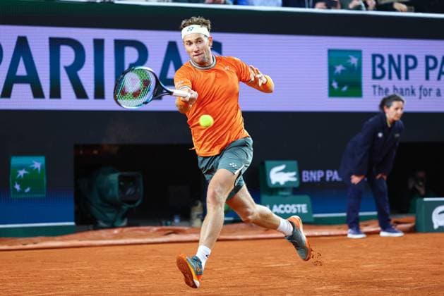 2024.06.02 Paryz Tenis French Open Roland Garros 2024 Tomas Martin Etcheverry - Casper Ruud N Z Casper Ruud Foto Pawel Andrachiewicz PressFocus 2024.06.02 Paris Tennis French Open Roland Garros 2024 Tomas Martin Etcheverry - Casper Ruud Casper Ruud Photo Pawel Andrachiewicz PressFocus NEWSPIX.PL --- Newspix.pl  20240602_PF_PA002
