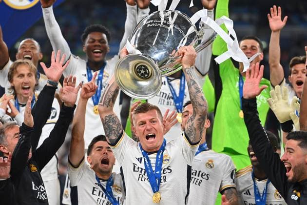 Toni KROOS (Real Madrid) mit Pokal,Cup,Trophaee, Jubel,Freude,Begeisterung,Siegerehrung, Fussball UEFA Champions League Finale Borussia Dortmund - Real Madrid am 01.06.2024, Wembley Staion