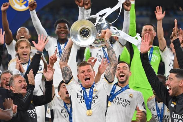 Toni KROOS (Real Madrid) mit Pokal,Cup,Trophaee, Jubel,Freude,Begeisterung,Siegerehrung, Fussball UEFA Champions League Finale Borussia Dortmund - Real Madrid am 01.06.2024, Wembley Staion