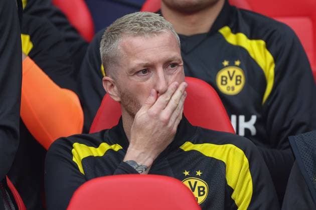 UEFA Champions League Finale 2024 - Borussia Dortmund - Real Madrid am 01.06..2024 im Wembley-Stadion in London Marco Reus (Dortmund 11) auf der Ersatzbank unzufrieden, enttäuscht, enttaeuscht, niedergeschlagen.