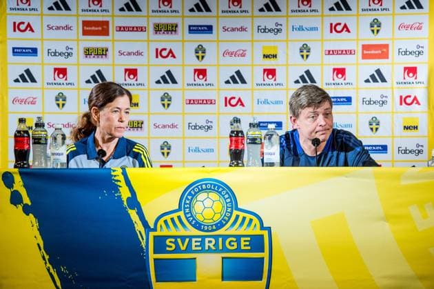 240602 Media officer Petra ThorÃ n and Head coach Jon Dahl Tomasson of the Swedish national football team at a press conference, PK, Pressekonferenz on June 2, 2024 in Malmö. Photo: Christian Örnberg BILDBYRAN COP 166 CO0418 fotboll football soccer fotball landskamp presskonferens press conference sverige sweden sverige a bbeng Copyright: CHRISTIANxÖRNBERG BB240602CO003