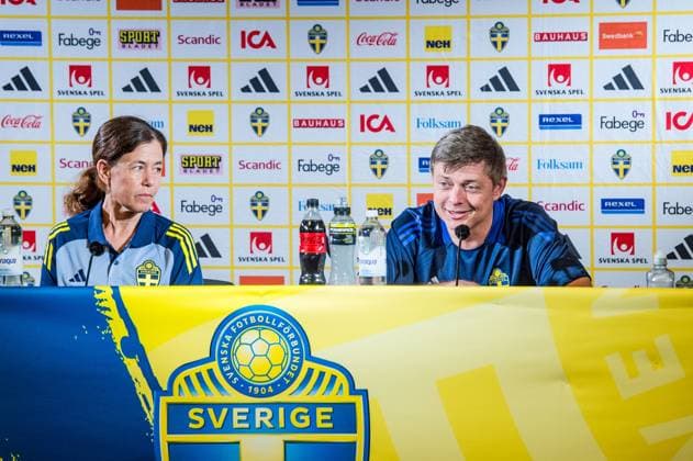 Sport Bilder des Tages 240602 Media officer Petra ThorÃ n and Head coach Jon Dahl Tomasson of the Swedish national football team at a press conference, PK, Pressekonferenz on June 2, 2024 in Malmö. Photo: Christian Örnberg BILDBYRAN COP 166 CO0418 fotboll football soccer fotball landskamp presskonferens press conference sverige sweden sverige a bbeng Copyright: CHRISTIANxÖRNBERG BB240602CO005