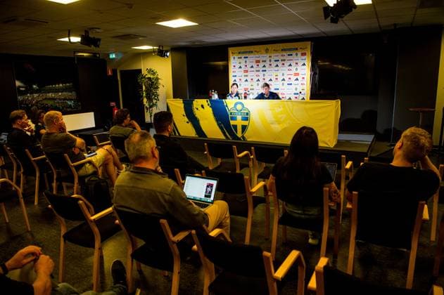 240602 Media officer Petra ThorÃ n and Head coach Jon Dahl Tomasson of the Swedish national football team at a press conference, PK, Pressekonferenz on June 2, 2024 in Malmö. Photo: Christian Örnberg BILDBYRAN COP 166 CO0418 fotboll football soccer fotball landskamp presskonferens press conference sverige sweden sverige a bbeng Copyright: CHRISTIANxÖRNBERG BB240602CO014