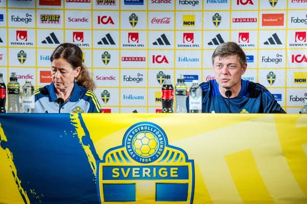 240602 Media officer Petra ThorÃ n and Head coach Jon Dahl Tomasson of the Swedish national football team at a press conference, PK, Pressekonferenz on June 2, 2024 in Malmö. Photo: Christian Örnberg BILDBYRAN COP 166 CO0418 fotboll football soccer fotball landskamp presskonferens press conference sverige sweden sverige a bbeng Copyright: CHRISTIANxÖRNBERG BB240602CO019