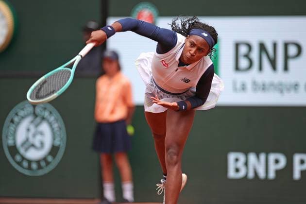 2nd June 2024; Roland Garros, Paris, France; 2024 French Open Tennis tournament, Day 8; Coco Gauff serves in the third round during her win against Elisabetta Cocciaretto (Ita)  ActionPlus12650137 JonxBromley