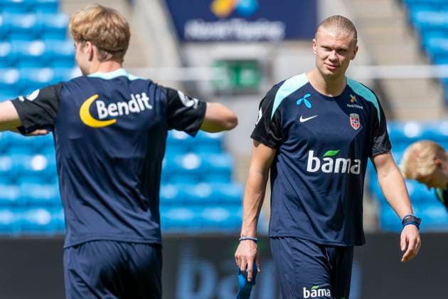 A national football team Oslo 20240602 Erling Braut Haaland during the mens national teams training session at Ullevaal Stadium on Sunday ahead of the international matches against Kosovo and Denmark Photo Frederik Ringnes NTB Oslo Norway EDITORIAL USE ONLY RESTRICTED USE FOR BETTING COMPANIES  Copyright: xFrederikxRingnesx xNTBx