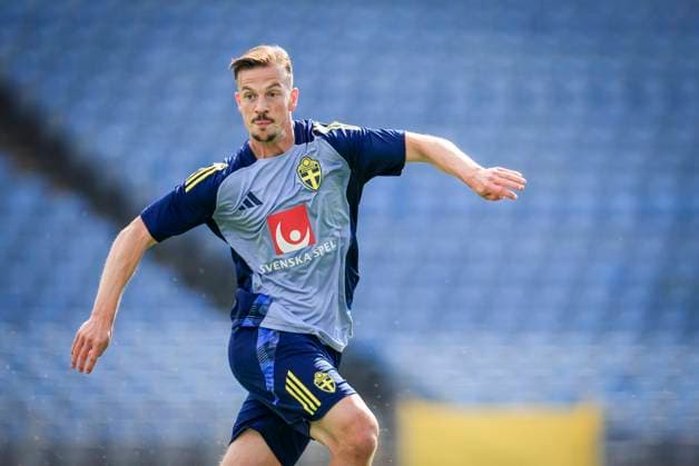 MALMÖ, SVERIGE 20240602 Simon Olsson da herrarnas fotbollslandslag tränar pa Eleda Stadion i Malmö inför landskampen mot Danmark onsdagen den 5 juni i Köpenhamn. MALMÖ SVERIGE x10600x