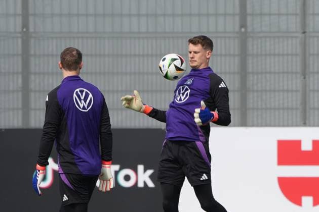 Torwart Goalie Alexander Nübel (Deutschland Germany), Torwart Goalie Manuel Neuer (Deutschland Germany) - Herzo Base 02.06.2024: Training Deutschland, Home Ground. World of Adidas, Herzogenaurach