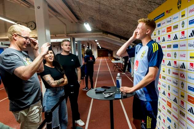 240602 Hugo Larsson of Sweden after a training session on June 2, 2024 in Malmö. Photo: Christian Örnberg BILDBYRAN COP 166 CO0420 fotboll football soccer fotball landskamp träning practice training sverige sweden sverige a bbeng Copyright: CHRISTIANxÖRNBERG BB240602CO027