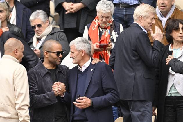 Tennis : Roland Garros 2024 - France - Tony Parker dans la tribune presidentielle de la FFT Tennis : Roland Garros 2024 - France - 02 06 2024 ChrysleneCaillaud Panoramic 