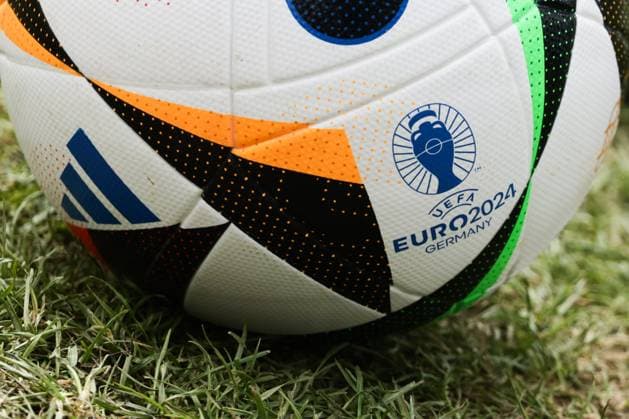UEFA EURO, EM, Europameisterschaft,Fussball 2024 Ball UEFA Euro 2024 match ball replica Fussballliebe is seen in Swidnik, Poland on June 2, 2024. Swidnik Poland  Copyright: xJakubxPorzyckix originalFilename:porzycki-uefaeuro240602_npugk.jpg