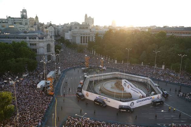 Real Madrid players during the celebration of Real Madrid football club s 15th Cahampion League victory at the Plaza de Cibeles in Madrid. June 2 nd 2024 Cordon Press 