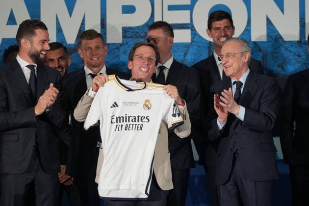 Real Madrid players during the celebration of Real Madrid football club s 15th Cahampion League victory at the Plaza de Cibeles in Madrid. June 2 nd 2024 Cordon Press 