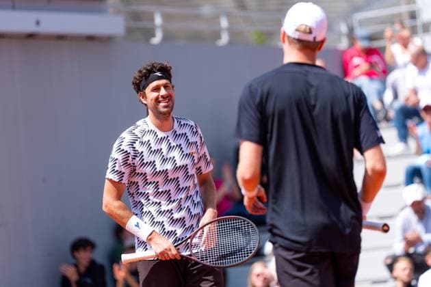 2024-06-03 2024 French Open Day 9 PARIS, FRANCE - JUNE 3: Robin Haase of the Netherlands interacts with Botic van de Zandschulp of the Netherlands during Day 9 of the 2024 French Open at Roland Garros on June 3, 2024 in Paris, France. (Photo by Marleen Fouchier BSR Agency) Paris France Content not available for redistribution in The Netherlands directly or indirectly through any third parties. Copyright: xBSRxAgencyx