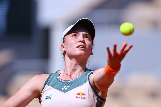 2024.06.03 Paryz Tenis French Open Roland Garros 2024 Elina Svitolina - Elena Rybakina N Z Elena Rybakina Foto Pawel Andrachiewicz PressFocus 2024.06.03 Paris Tennis French Open Roland Garros 2024 Elina Svitolina - Elena Rybakina Elena Rybakina Photo Pawel Andrachiewicz PressFocus NEWSPIX.PL --- Newspix.pl  20240603_PF_PA015