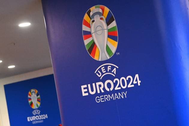 Logo,Emblem der UEFA EURO, EM, Europameisterschaft,Fussball 2024 Germany. Bundeskanzler Olaf Scholz besucht die Fussball Arena Muenchen am 03.06.2024, Â