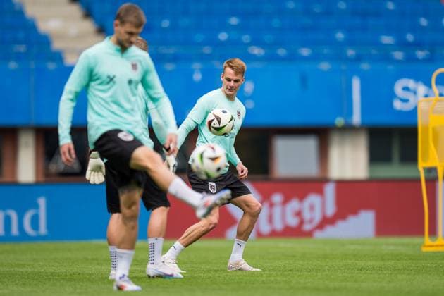 SOCCER - AUT vs SRB, test match VIENNA,AUSTRIA,03.JUN.24 - SOCCER - OEFB International Friendly, Länderspiel, Nationalmannschaft match, Austria vs Serbia, preview, training Team AUT. Image shows Philipp Lienhart (AUT).  GEPAxpictures xJohannesxFriedl