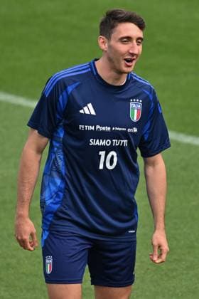 Italian player Andrea Cambiaso during Italy training session, UEFA European Football Championship in Florence, Italy, June 03 2024  Copyright: xLisaxGuglielmi IPAxSportx xipa-ax xx IPA_46789624 IPA_Agency_IPA46789624